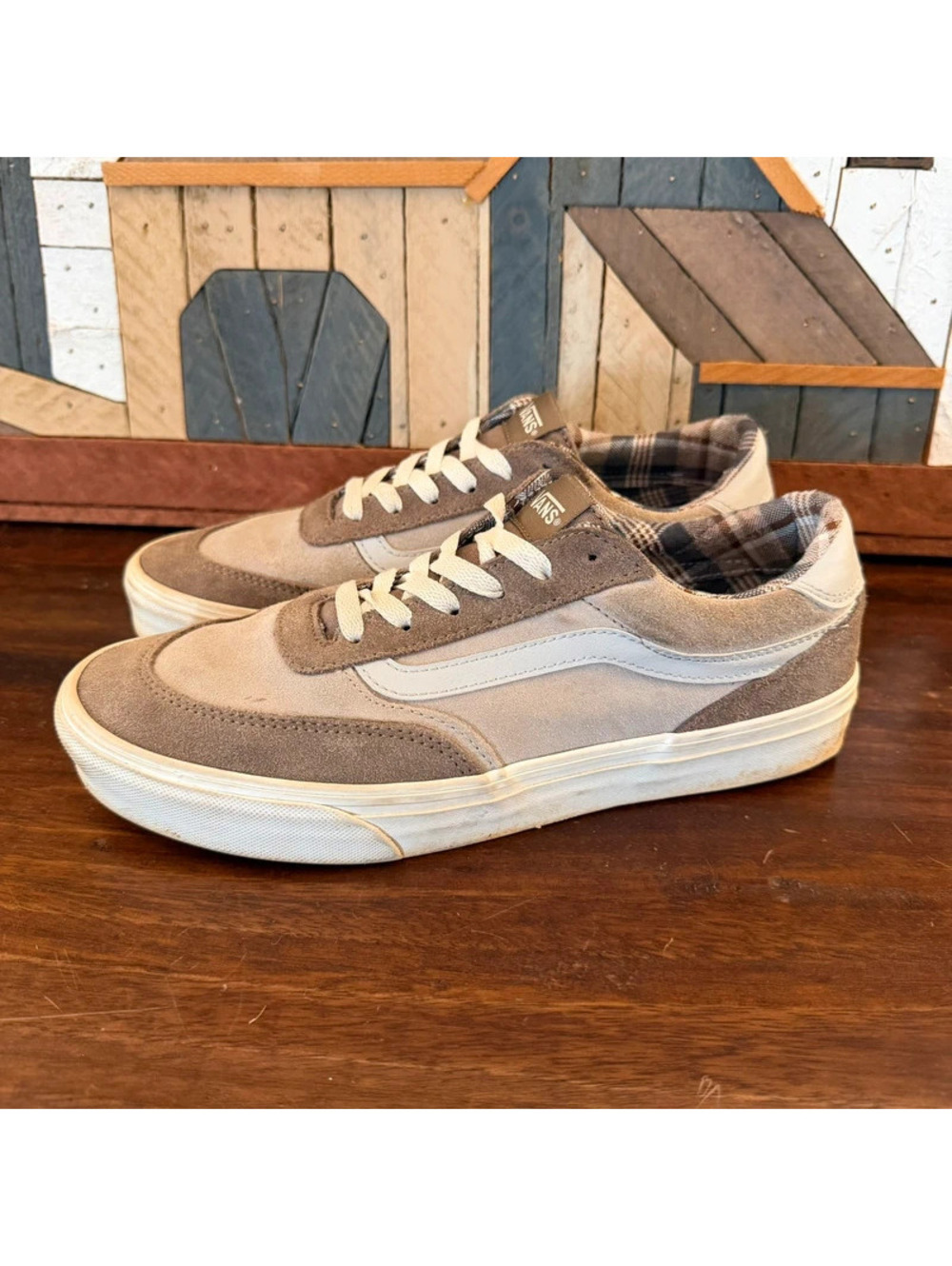 Vans Gilbert Crockett Pro Suede Skate Shoes Taupe Grey Plaid Women's 10